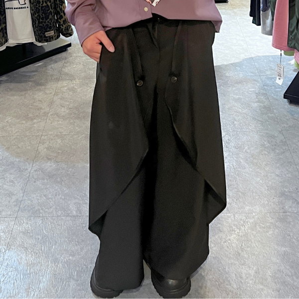 暗黑系層次感片裙長寬褲