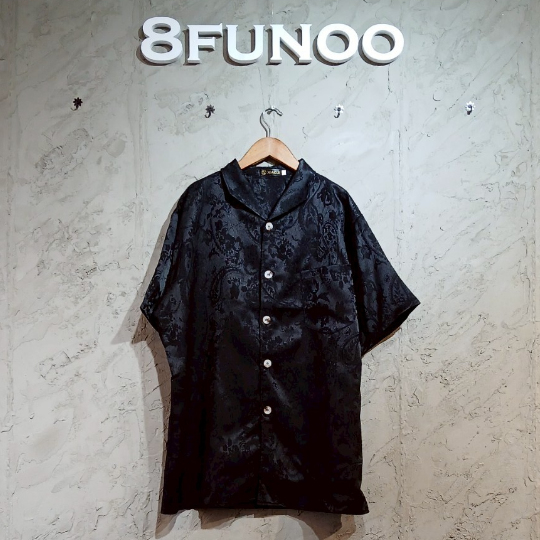 純黑中國風花紋短袖襯衫