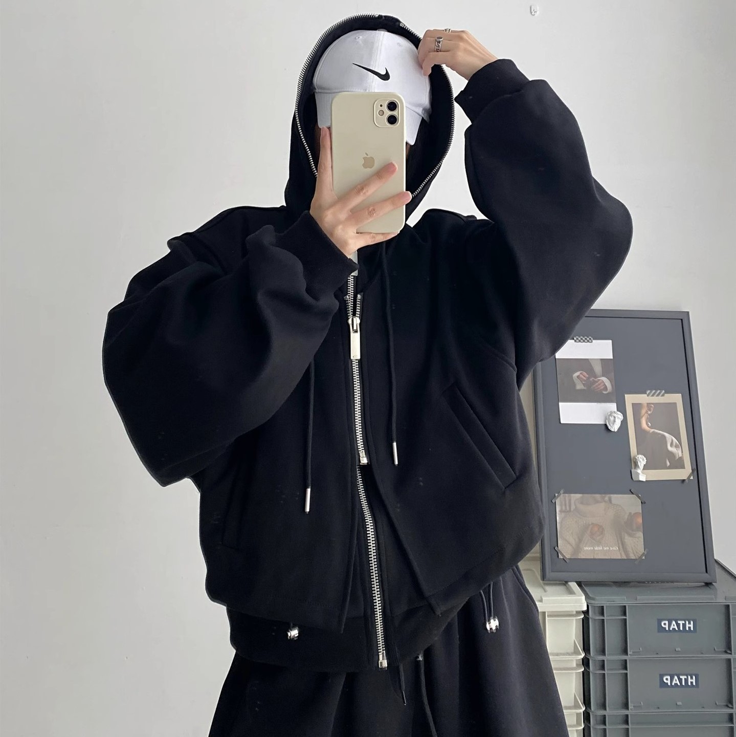 單色假兩件連帽外套